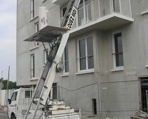 location monte meuble pour les artisans de batiment BTP à Créteil 94